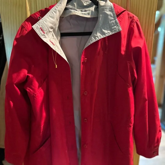 London Fog Red Outerwear with Light Lining - Picture 1 of 4